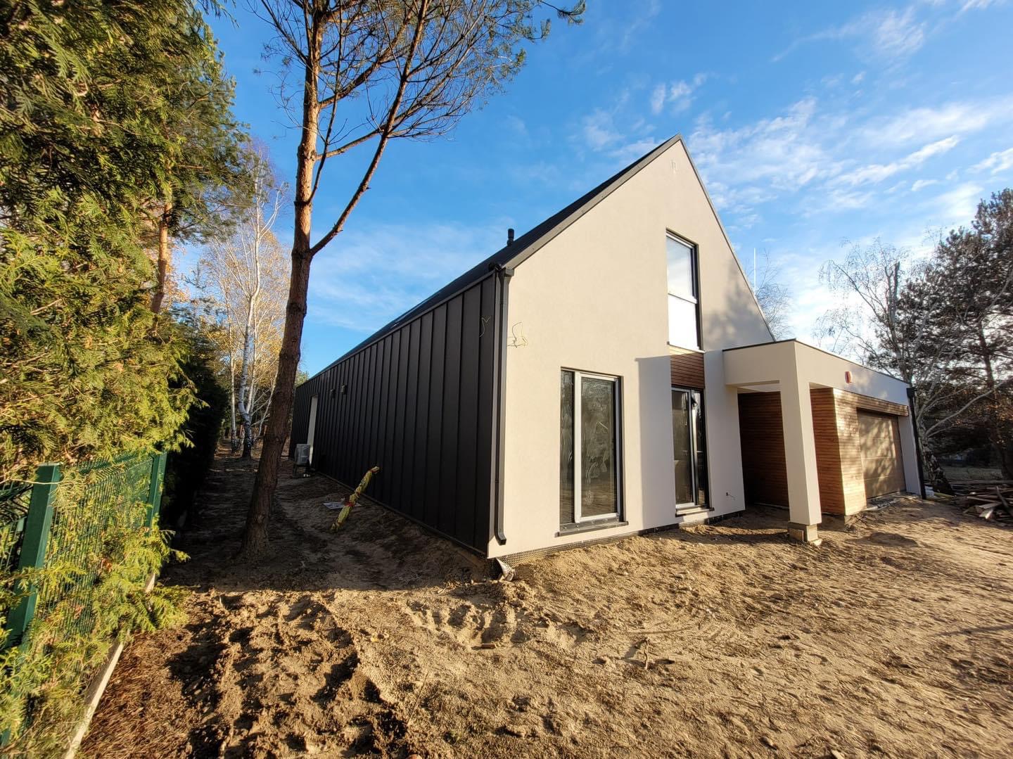 stodoła M w szkielecie drewnianym